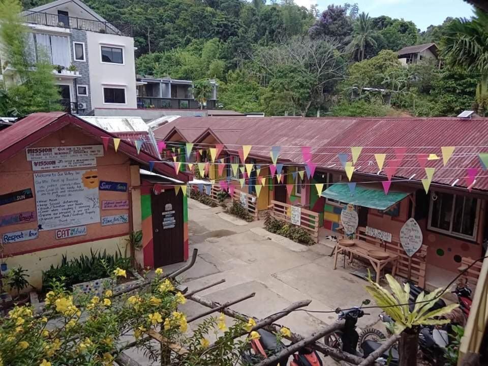El Nido Hostel Sun Valley Exterior foto